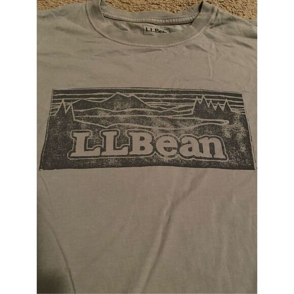 L.L Bean Slightly Fitted Graphic Tee - Picture 3 of 4